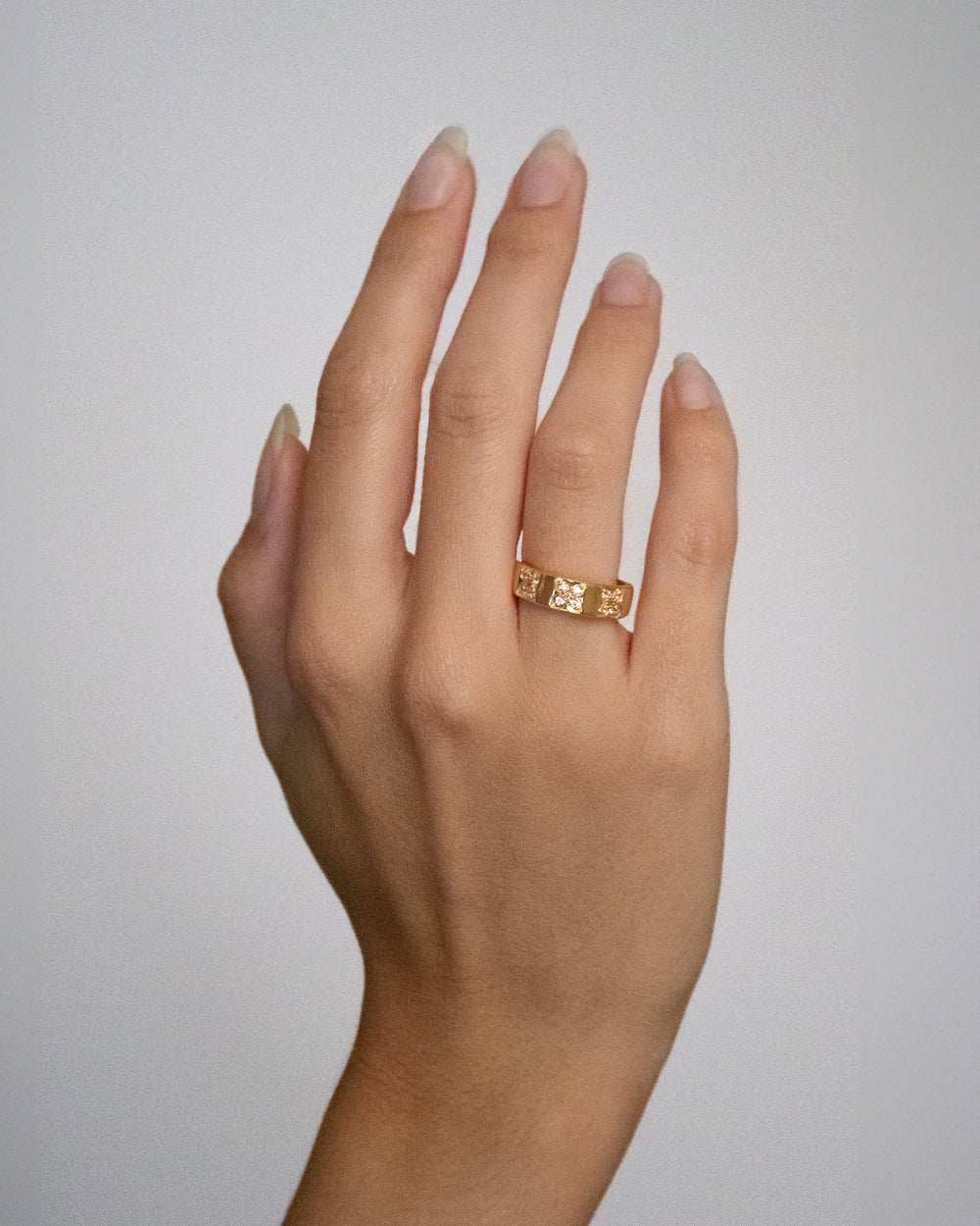 Arali Ring
